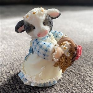 3/$25   Mary’s Moo Moos—Flour Girl